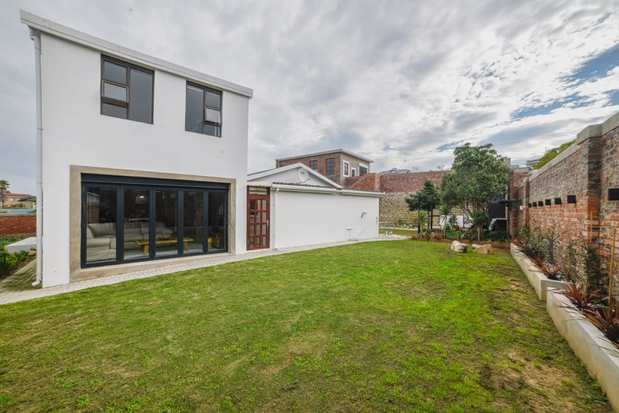3 Bedroom Property for Sale in Dana Bay Western Cape